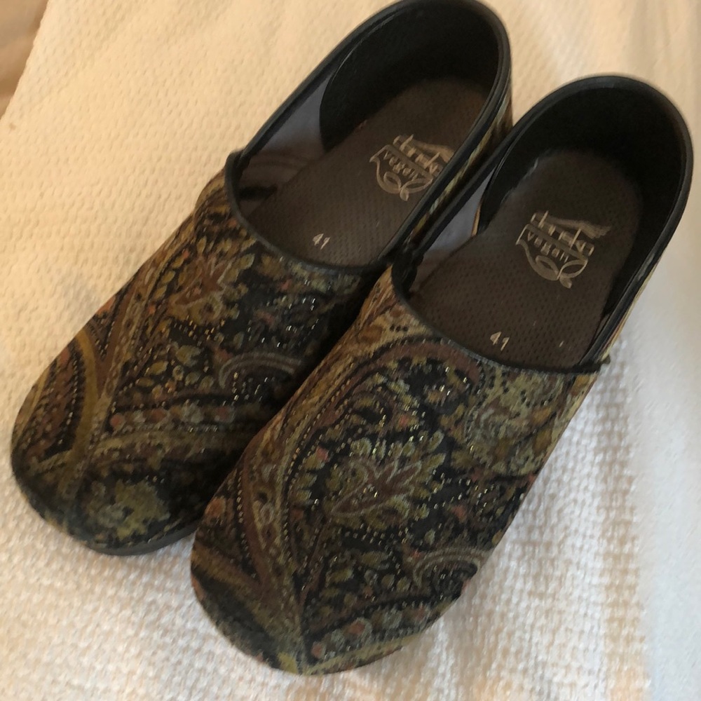 Dansko Vegan Paisley Tapestry clogs